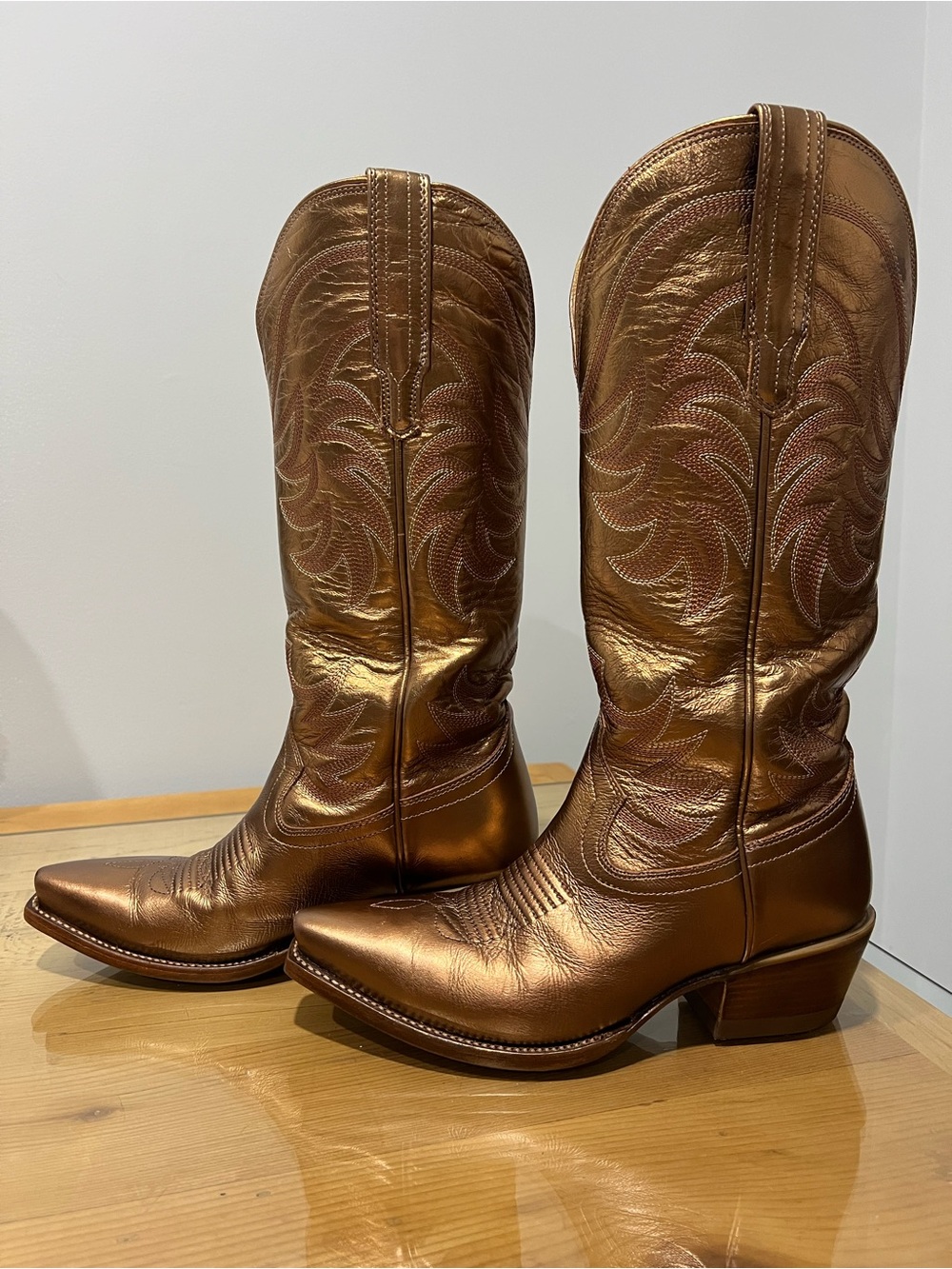 Tecovas Annie Women's Metallic Copper Cowboy Boots - size 7